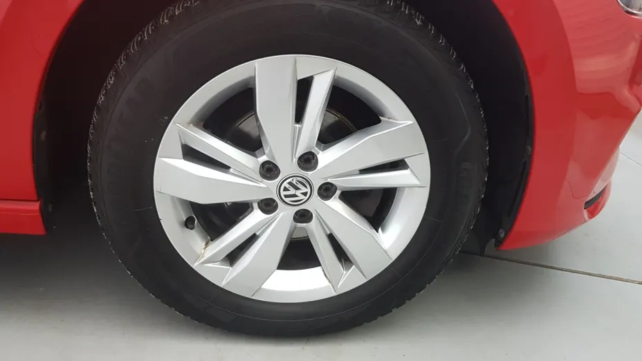 VOLKSWAGEN Polo Polo 1.0 Comfortline