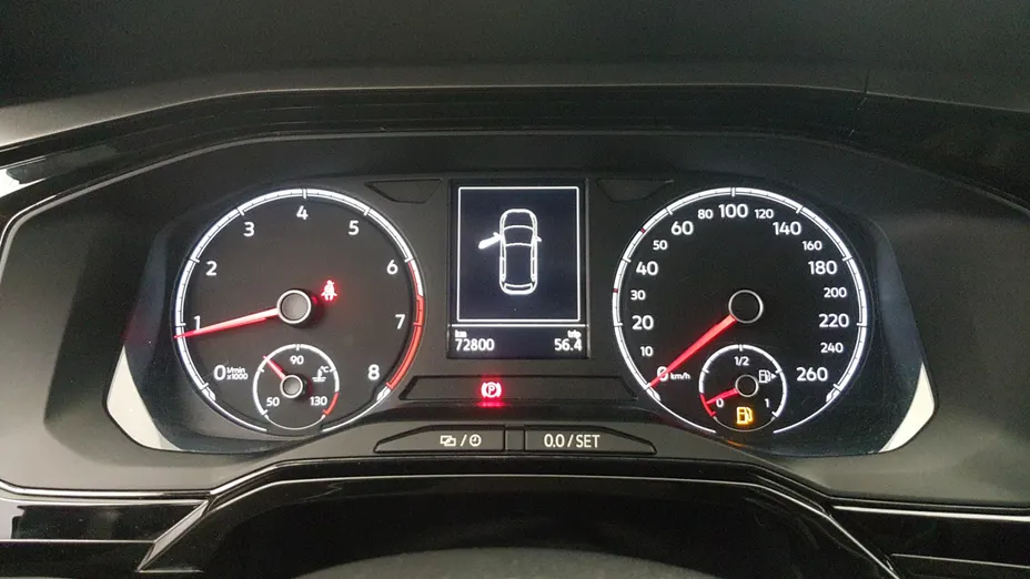 VOLKSWAGEN Polo Polo 1.0 Comfortline