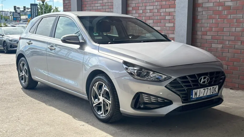 HYUNDAI i30 i30 1.5 DPI Smart