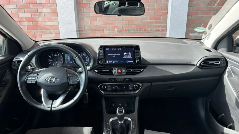 HYUNDAI i30 i30 1.5 DPI Smart
