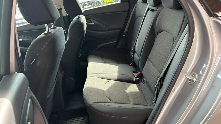 HYUNDAI i30 i30 1.5 DPI Smart