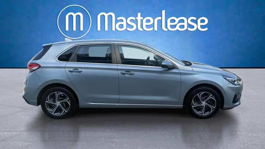 HYUNDAI i30 i30 1.5 DPI Smart