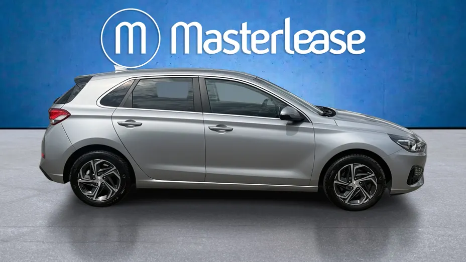 HYUNDAI i30 i30 1.5 DPI Smart