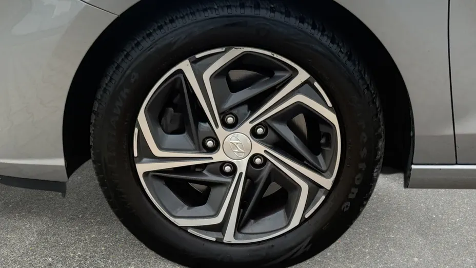 HYUNDAI i30 i30 1.5 DPI Smart