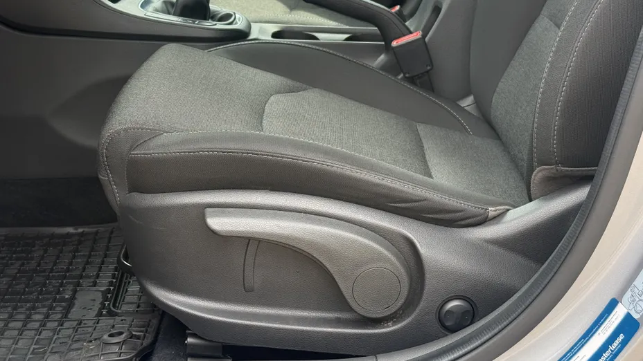 HYUNDAI i30 i30 1.5 DPI Smart