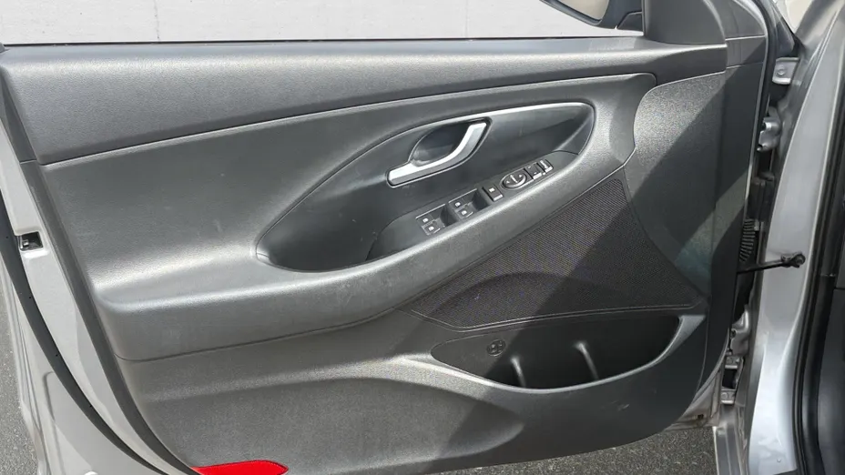 HYUNDAI i30 i30 1.5 DPI Smart