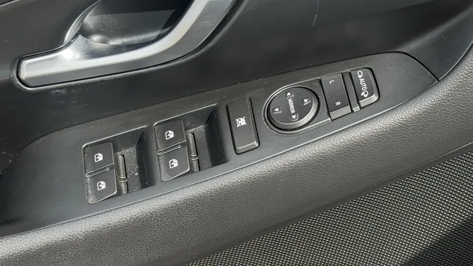 HYUNDAI i30 i30 1.5 DPI Smart