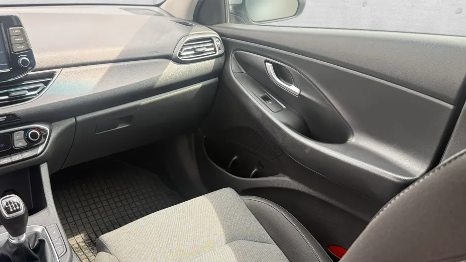 HYUNDAI i30 i30 1.5 DPI Smart