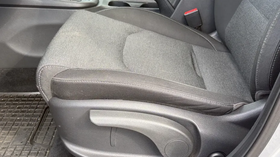 HYUNDAI i30 i30 1.5 T-GDI 48V Smart