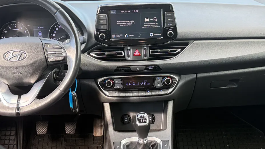 HYUNDAI i30 i30 1.5 T-GDI 48V Smart