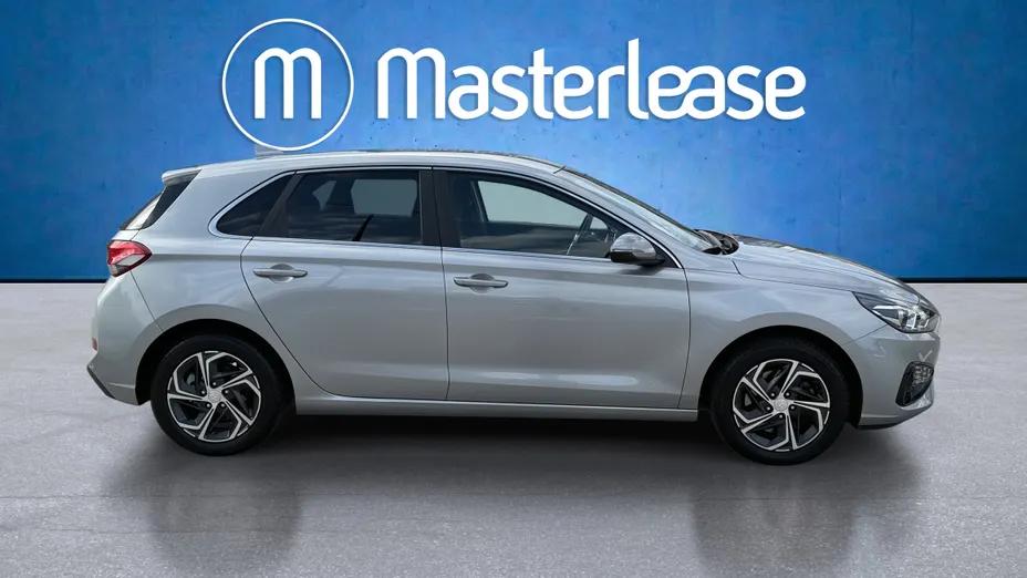 HYUNDAI i30 i30 1.5 DPI Smart