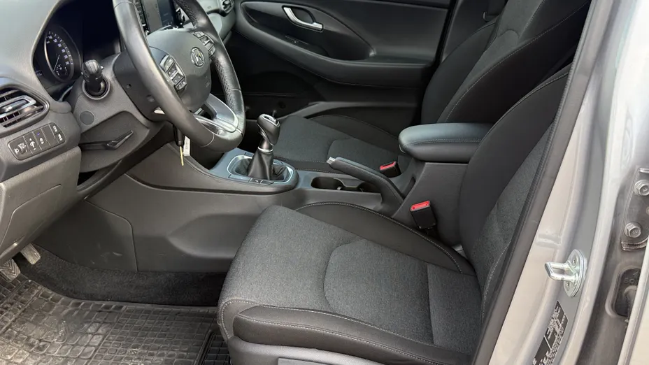 HYUNDAI i30 i30 1.5 DPI Smart