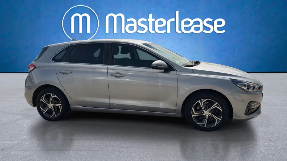 HYUNDAI i30 i30 1.5 DPI Smart