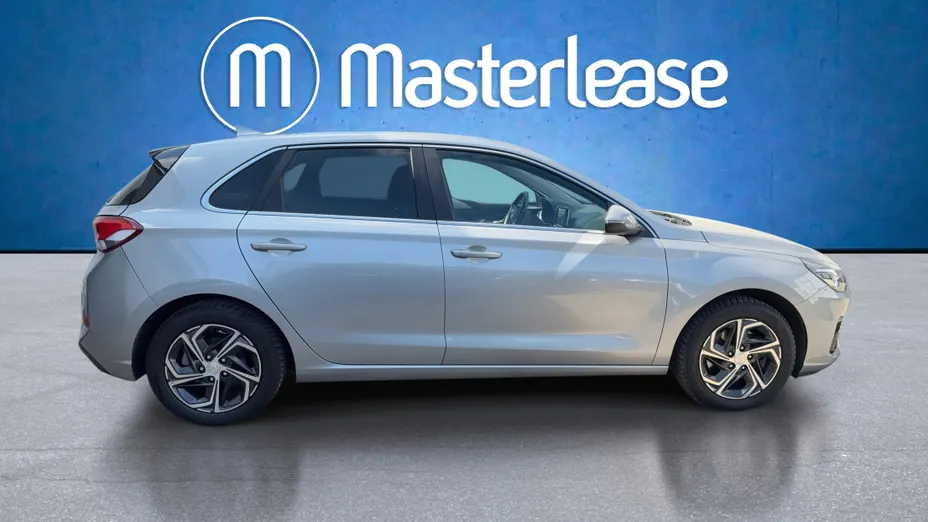 HYUNDAI i30 i30 1.5 DPI Smart