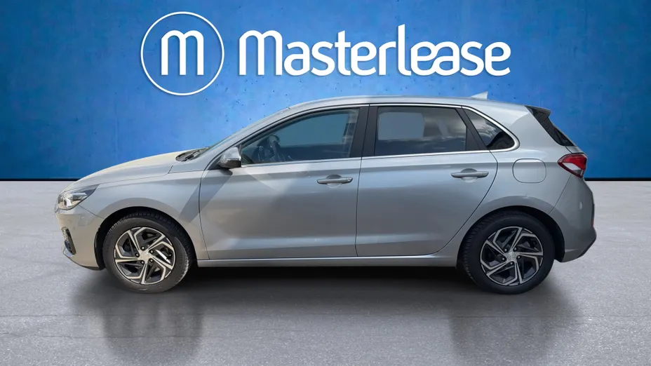 HYUNDAI i30 i30 1.5 DPI Smart