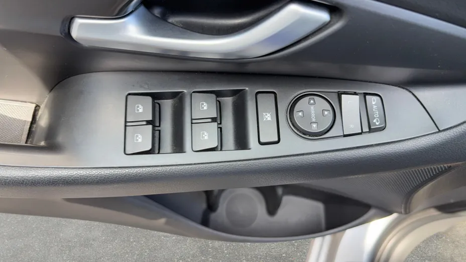 HYUNDAI i30 i30 1.5 DPI Smart
