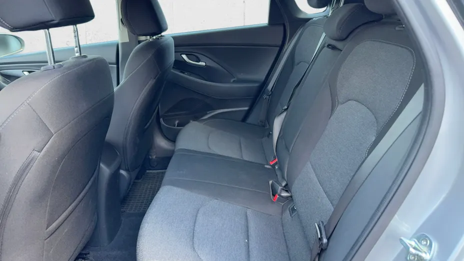 HYUNDAI i30 i30 1.5 DPI Smart