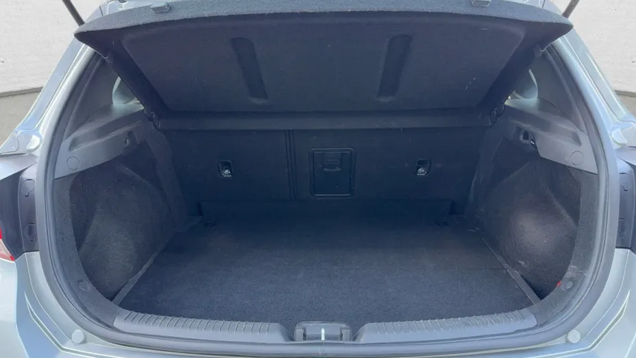 HYUNDAI i30 i30 1.5 DPI Smart