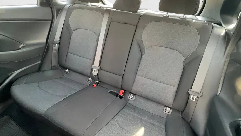 HYUNDAI i30 i30 1.5 DPI Smart