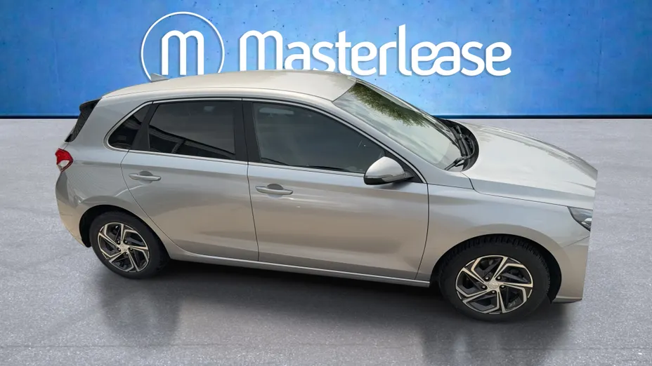 HYUNDAI i30 i30 1.5 DPI Smart