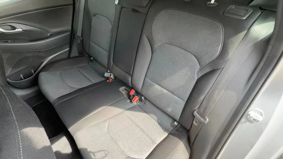 HYUNDAI i30 i30 1.5 DPI Smart