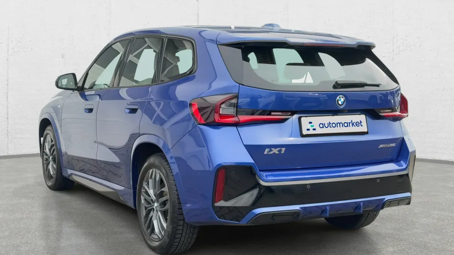 BMW iX1 iX1 xDrive30 66.5kWh M Sport