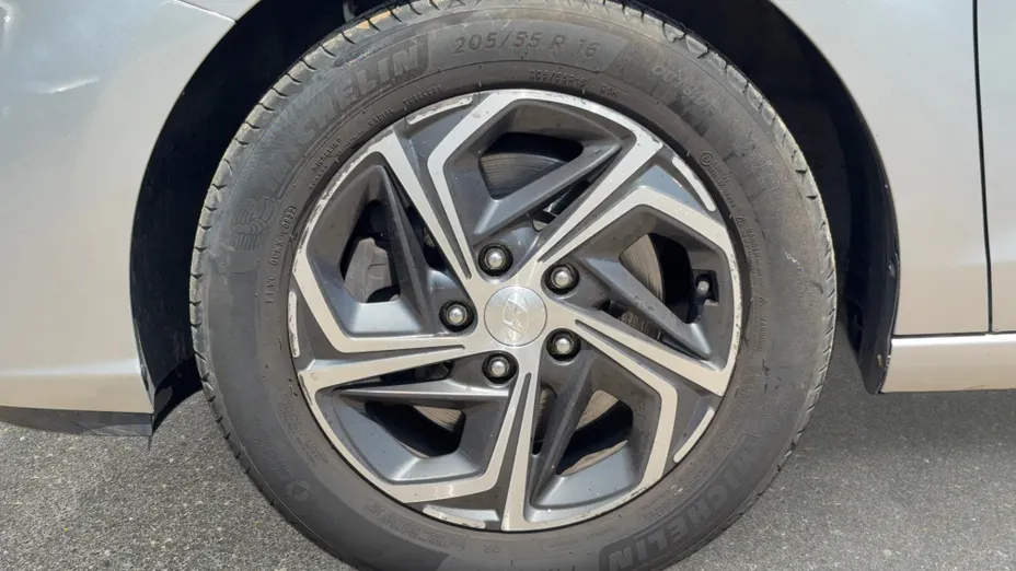 HYUNDAI i30 i30 1.5 DPI Smart
