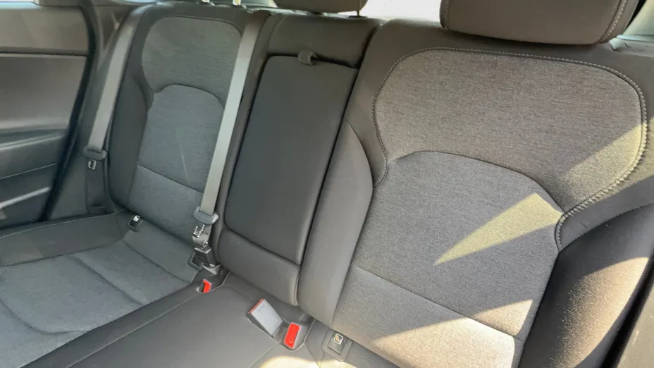 HYUNDAI i30 i30 1.5 DPI Smart