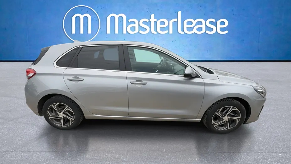 HYUNDAI i30 i30 1.5 DPI Smart