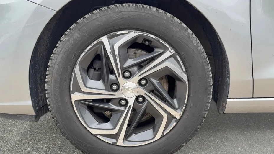HYUNDAI i30 i30 1.5 DPI Smart