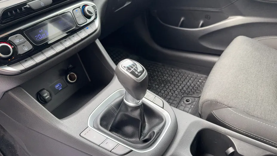 HYUNDAI i30 i30 1.5 DPI Smart