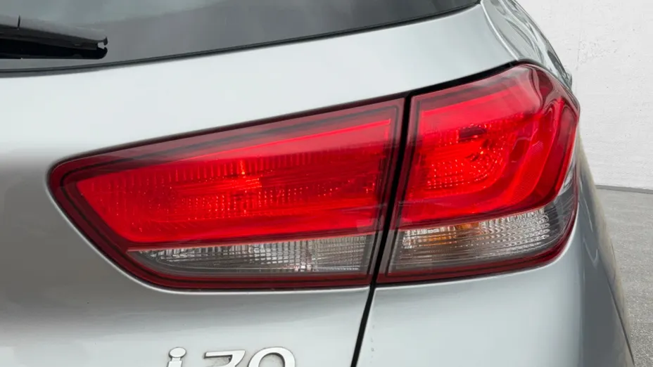 HYUNDAI i30 i30 1.5 DPI Smart