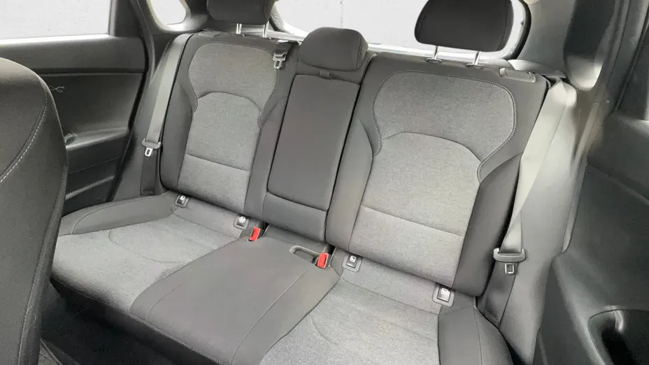 HYUNDAI i30 i30 1.5 DPI Smart