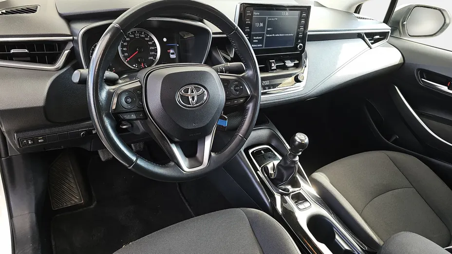 TOYOTA Corolla Corolla 1.5 Comfort