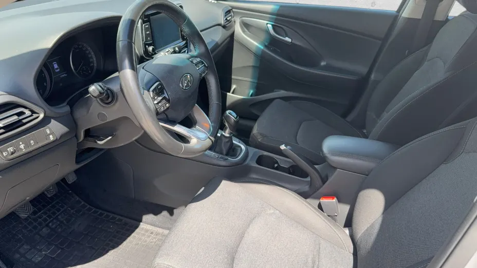 HYUNDAI i30 i30 1.5 DPI Smart