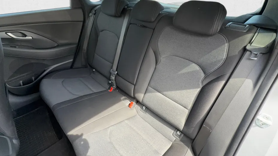 HYUNDAI i30 i30 1.5 DPI Smart