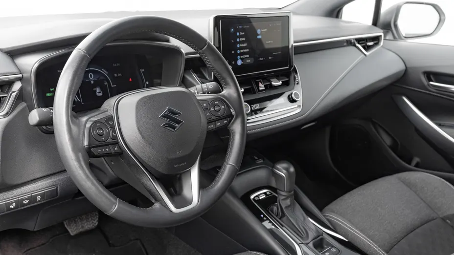 SUZUKI Swace Swace 1.8 Hybrid Premium Plus CVT