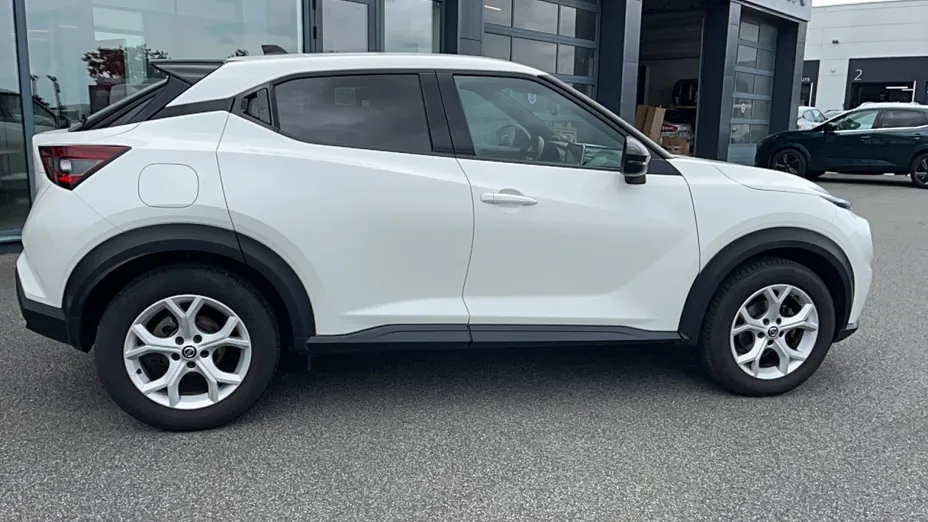NISSAN Juke -