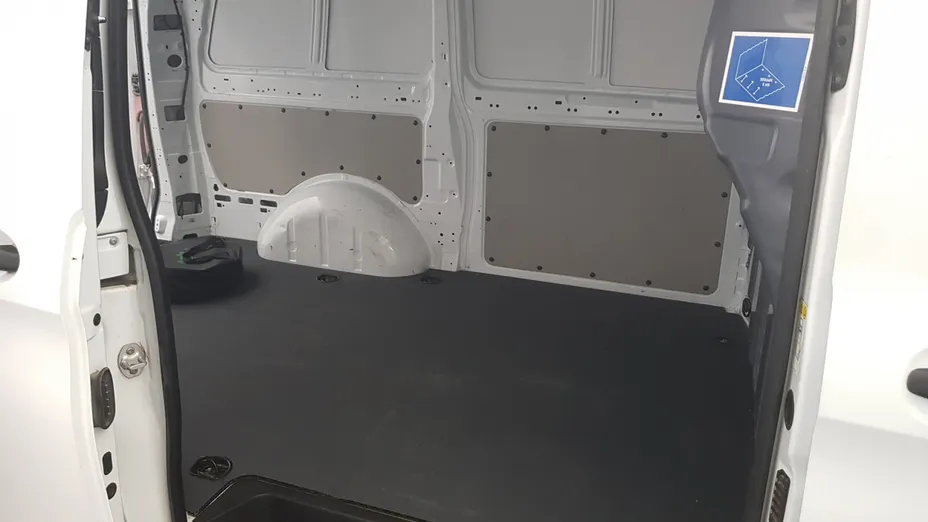 MERCEDES-BENZ Vito eVito 111 L2 447.603