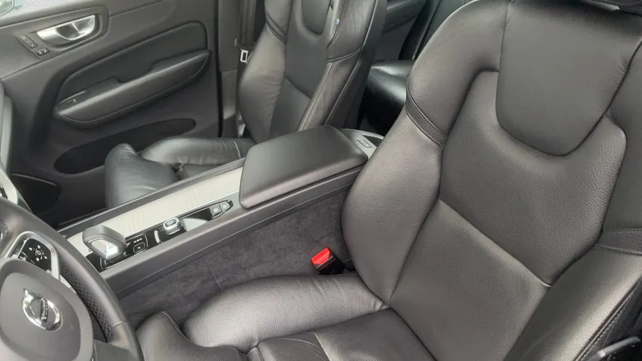 VOLVO XC60 XC60 B4 B Plus Bright aut