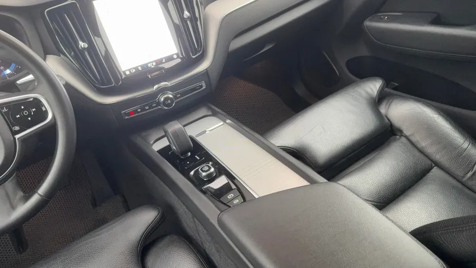 VOLVO XC60 XC60 B4 B Plus Bright aut