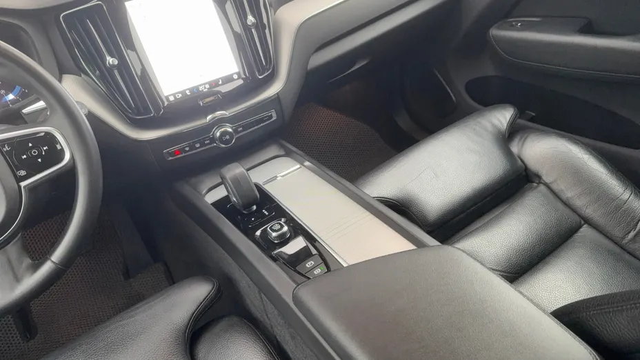 VOLVO XC60 XC60 B4 B Plus Bright aut