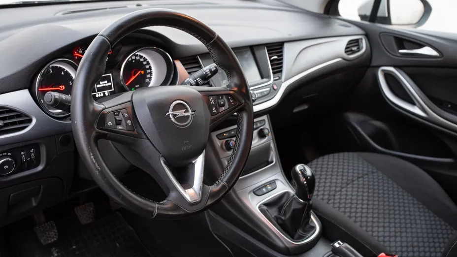 OPEL Astra Astra V 1.6 CDTI Enjoy