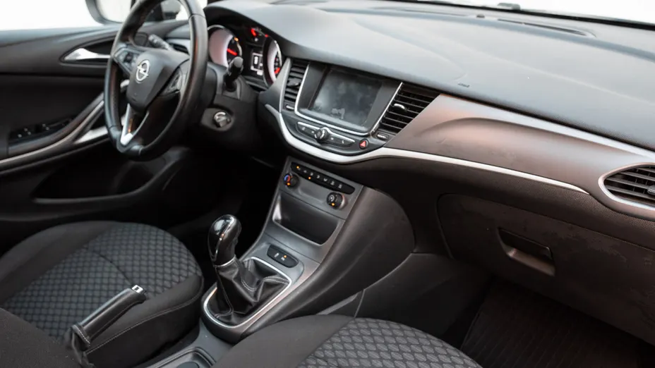 OPEL Astra Astra V 1.6 CDTI Enjoy