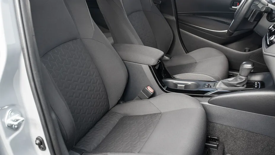 TOYOTA Corolla Corolla 2.0 Hybrid Comfort