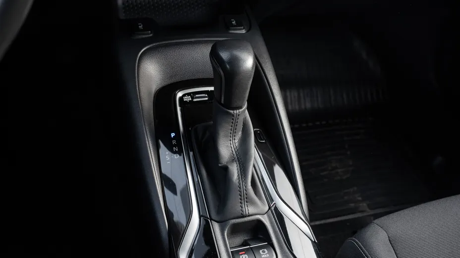 TOYOTA Corolla Corolla 2.0 Hybrid Comfort