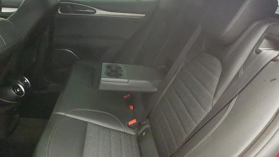 ALFA ROMEO Stelvio Stelvio 2.0 Turbo Sprint Q4 aut