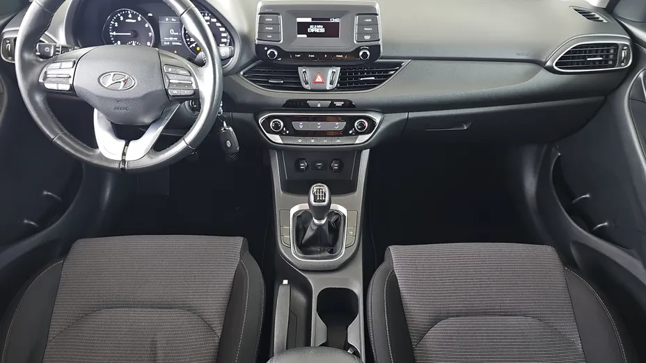 HYUNDAI i30 i30 1.5 DPI Classic +