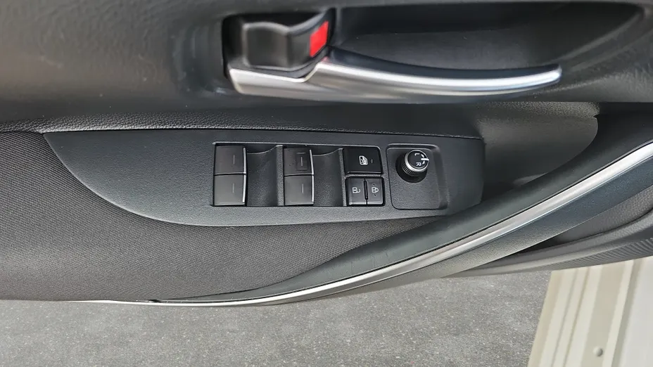 TOYOTA Corolla Corolla 1.5 Comfort