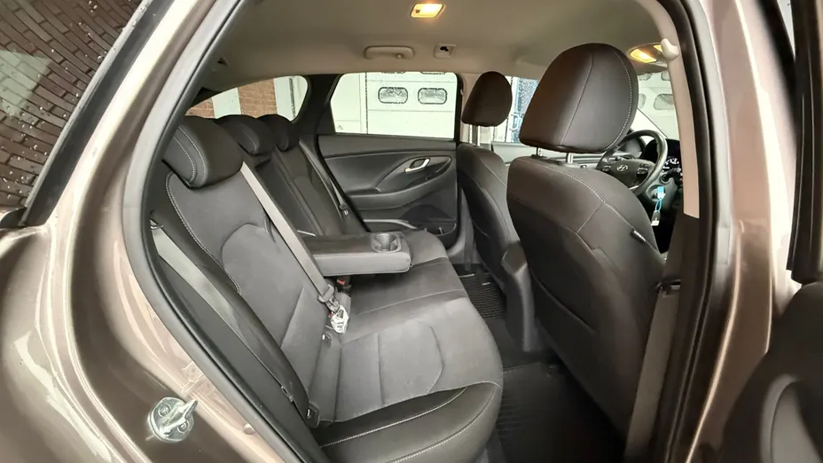 HYUNDAI i30 i30 1.5 T-GDI 48V Comfort DCT